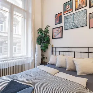 hotellátogatás
