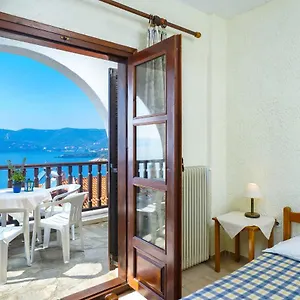Kritikos Hotel Pirgadikia